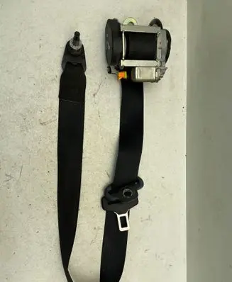 Mercedes-Benz B W245 Front seatbelt 040590 1698608485