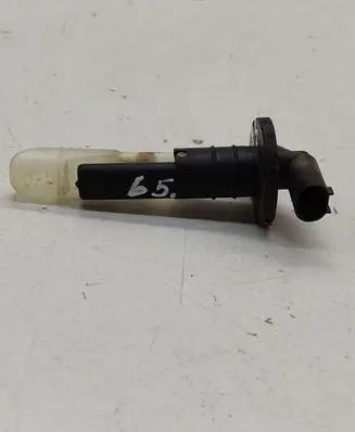 BMW 5 E39 Windshield washer fluid level sensor 8360459 61318360459