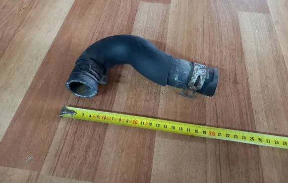 Mazda 6 Engine coolant pipe/hose