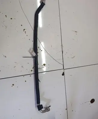 KIA Sorento Air conditioning (A/C) pipe/hose 