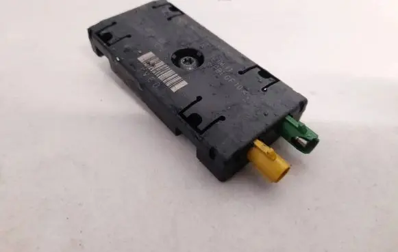 BMW X5 E70 Antenna control unit 6520693332808 920038023