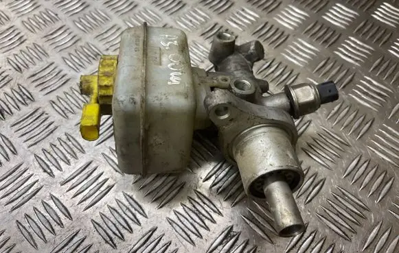 Audi A3 S3 8L Master brake cylinder 1J1611301B