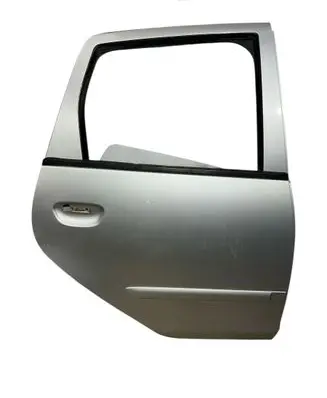 Mitsubishi Colt Rear door