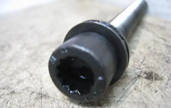 Volkswagen Golf III Cylinder head bolts 