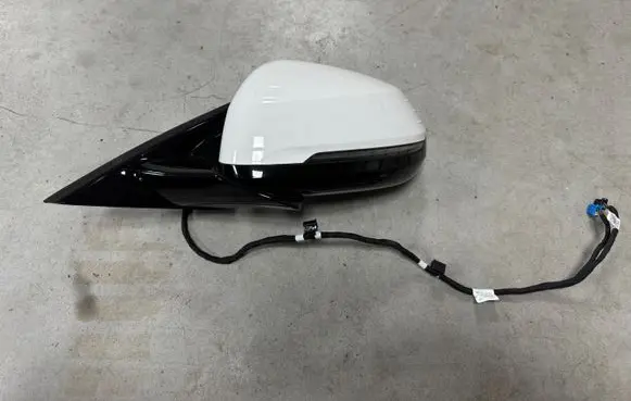 BMW 1 F70 Front door electric wing mirror 
