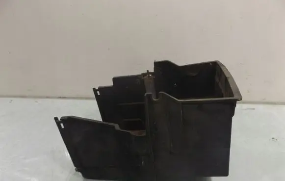 Ford C-MAX I Battery box tray 