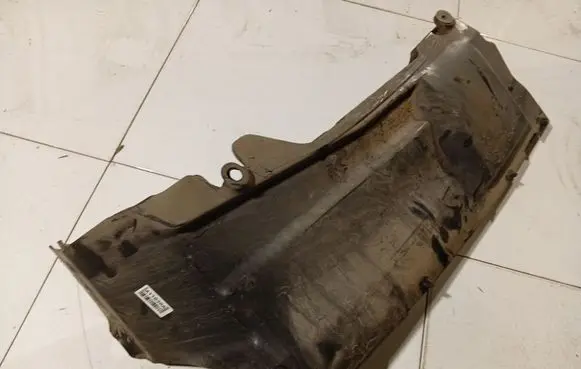 Fiat Freemont Engine splash shield/under tray 