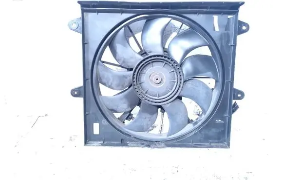 Jeep Commander Radiator cooling fan shroud 24042096