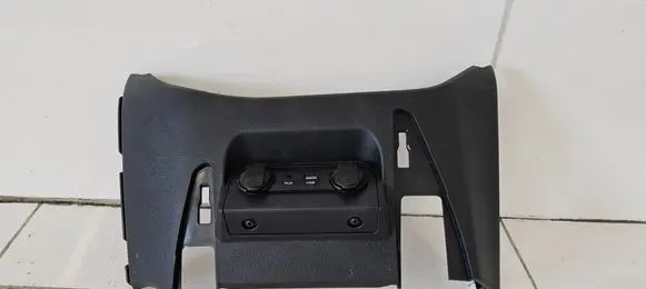 KIA Rio Dashboard center trim panel 847611W000