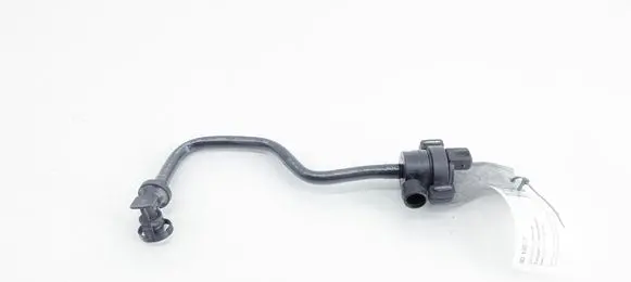 BMW 5 F10 F11 Breather/breather pipe/hose 7576303