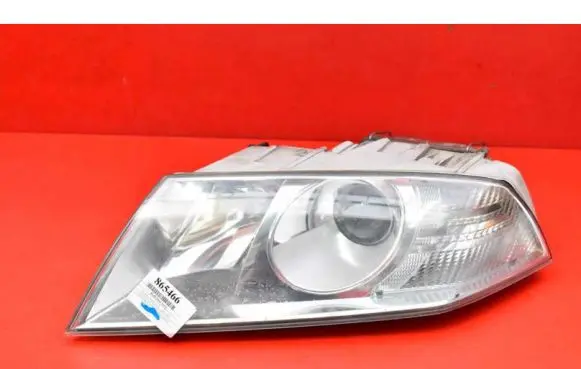 Skoda Octavia Mk2 (1Z) Headlight/headlamp