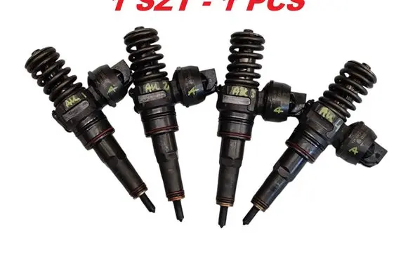 Volkswagen Golf Plus Fuel injector 038130073AK