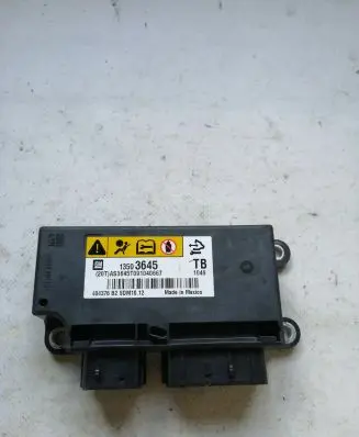 Opel Insignia A Airbag control unit/module 13503645