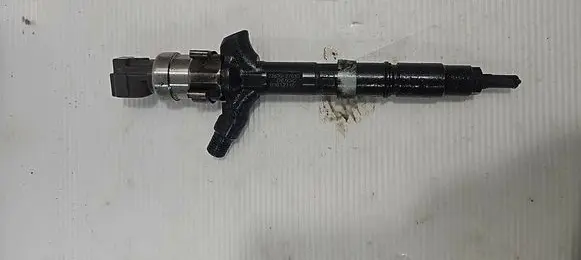 Toyota RAV 4 (XA30) Fuel injector 2367027030 07G12710
