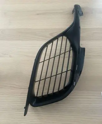 Peugeot 308 Front bumper lower grill AA35899375