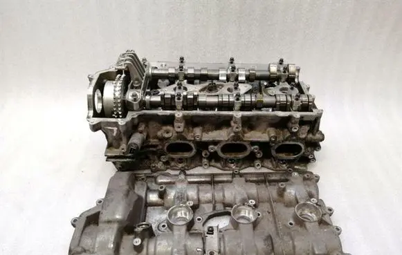 Porsche 911 991 Engine head 9A110491315