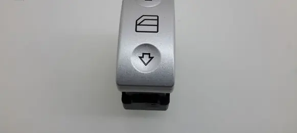Mercedes-Benz SLK R171 Electric window control switch A1718205410