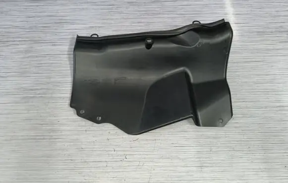 Mini One - Cooper R50 - 53 Wiper trim 6916617 6915109