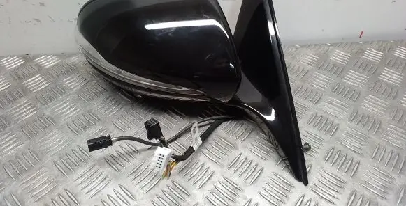 Mercedes-Benz S W222 Front door electric wing mirror 021279