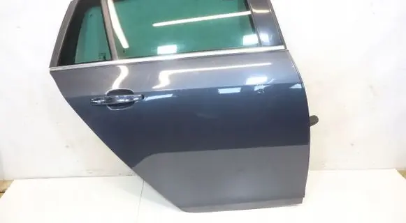 Rear door