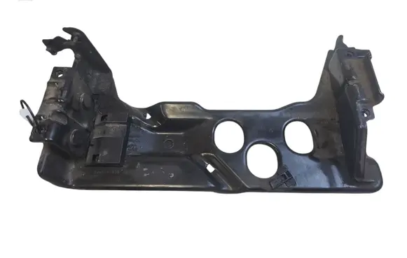 Battery bracket