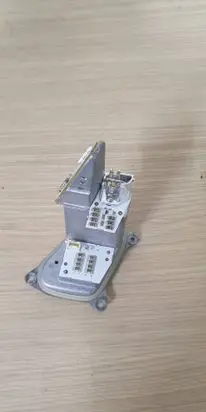 BMW X5 F15 LED ballast control module 6002TZ0144 63117381456 7381456