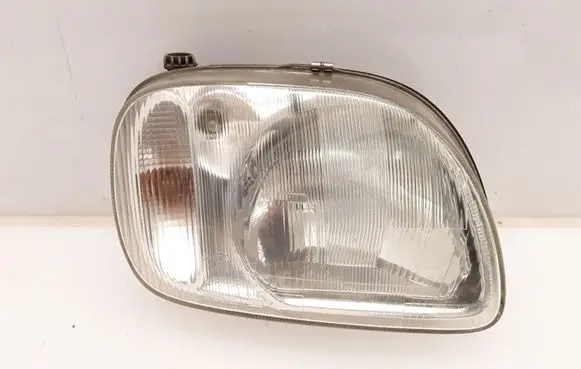 Nissan Micra Headlight/headlamp 89000362