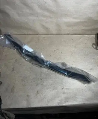 BMW 7 F01 F02 F03 F04 Engine compartment rubber 7199435 9203113193 05122023