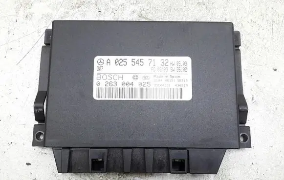 Mercedes-Benz E C207 W207 Parking PDC control unit/module