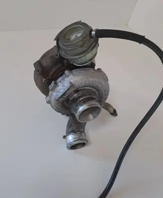 Audi A6 S6 C5 4B Turbo 303240F 059145701F