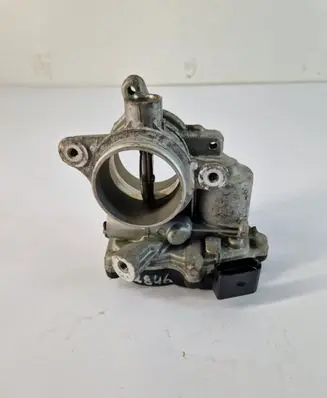 Volkswagen Jetta VI Electric throttle body valve 04L128059R
