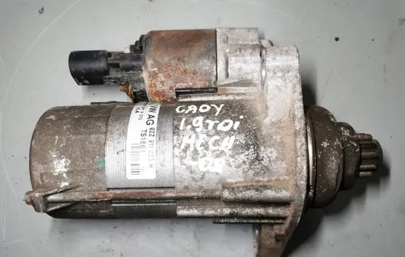 Volkswagen Caddy Starter motor 02Z911023H 2504081897