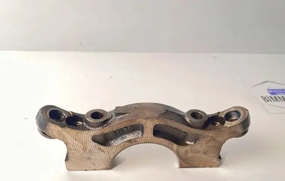 BMW 5 F10 F11 Crankshaft Holder 2023788