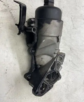 Peugeot 508 Oil filter mounting bracket 320003