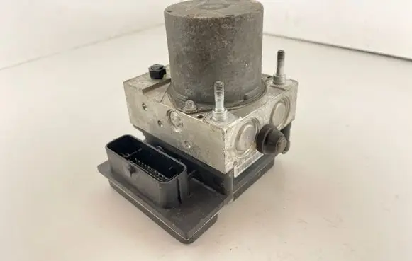 Audi A6 S6 C6 4F ABS Pump 4F0910517AC 4F0614517T
