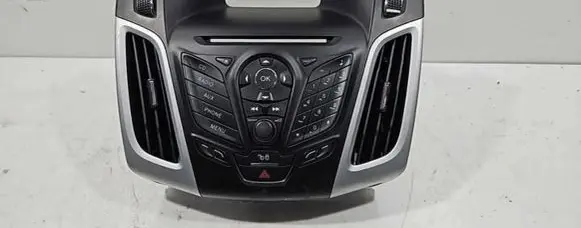 Ford Focus Head unit multimedia control 331410000 BM5T18K811BE 57485805