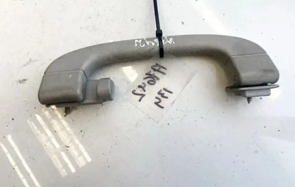 BMW 5 E39 Rear interior roof grab handle