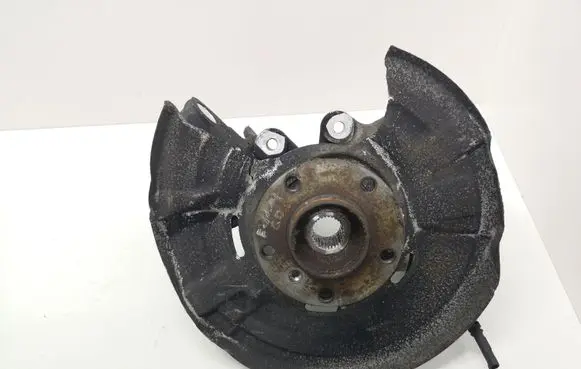 BMW 5 F10 F11 Rear wheel hub 6796100