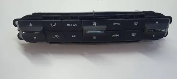 Maserati Levante Climate control unit 670118796