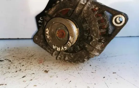 Opel Zafira A Generator/alternator 0124415002 90561971