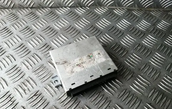Opel Omega B1 Comfort/convenience module 90491954