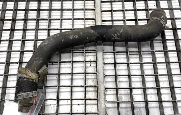 Dacia Duster II Engine coolant pipe/hose 