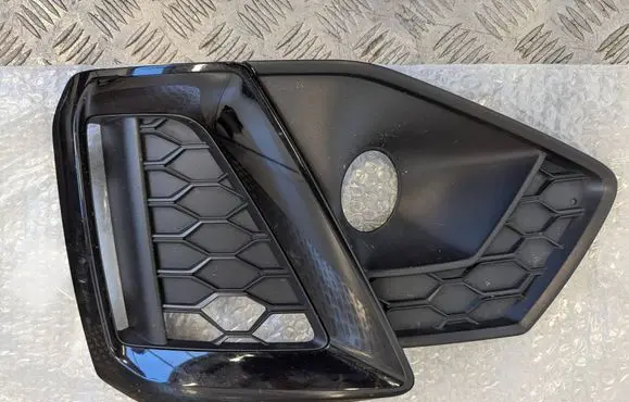 Audi A4 S4 B9 8W Front bumper lower grill 8W0807681AM
