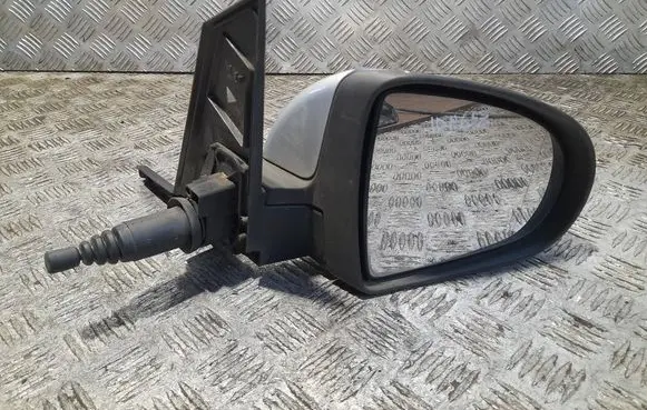 Mitsubishi Colt Front door electric wing mirror 024259