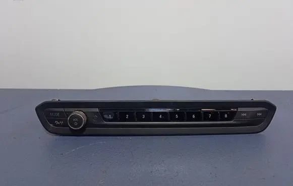BMW M3 Head unit multimedia control 7949453
