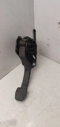 Skoda Octavia Mk2 (1Z) Clutch pedal 1K1721059ES