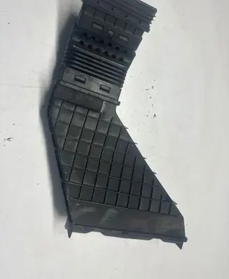 KIA Sportage Air intake duct part 28210D3100 LSA1374