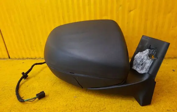 Mercedes-Benz V Class W447 Front door electric wing mirror