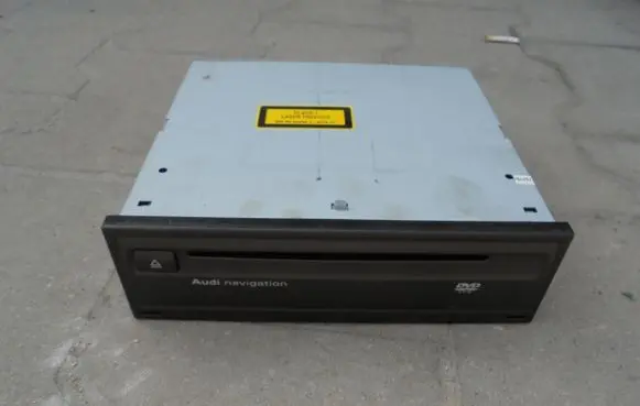 Navigation unit CD/DVD player