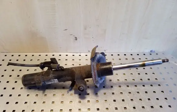 Front shock absorber/damper